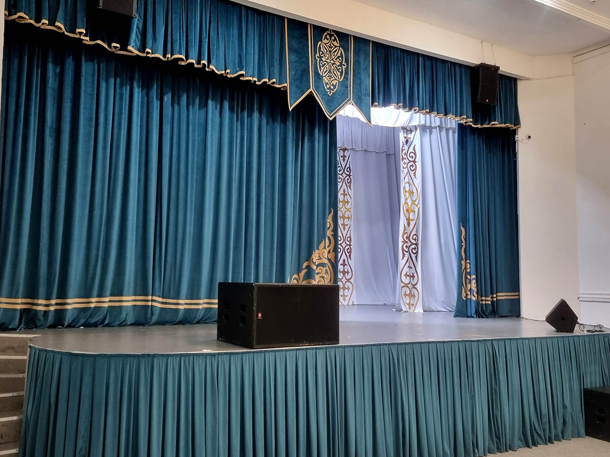 Дом культуры, п. Нура