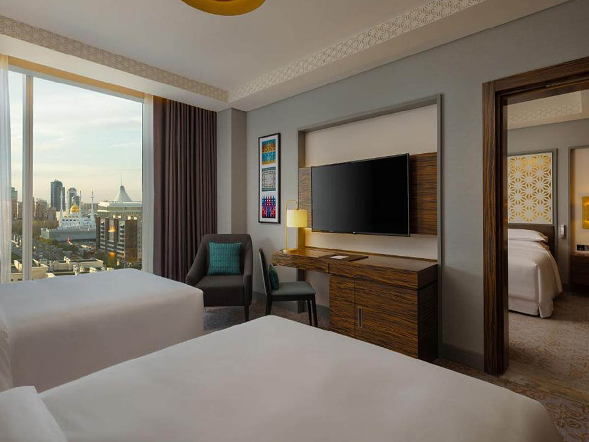 Отель Sheraton Astana Hotel, Астана