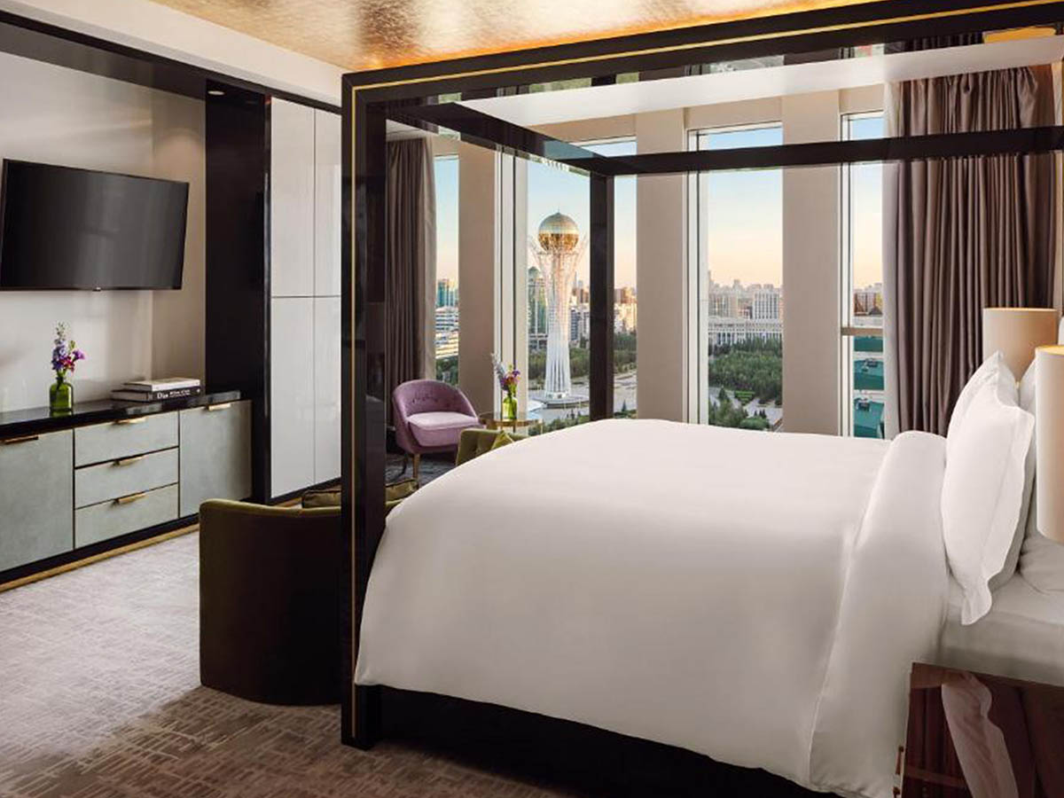 Отель The Ritz-Carlton, Астана