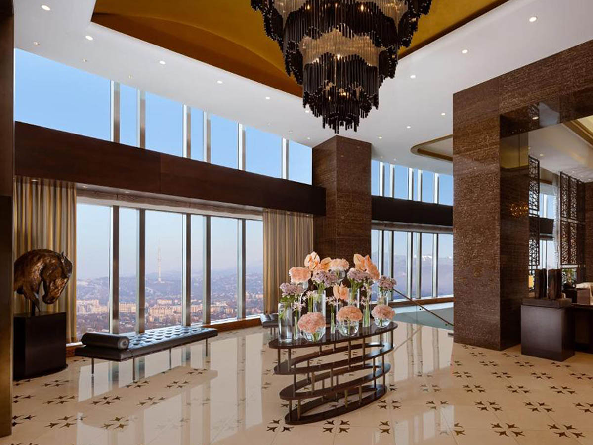 Отель Ritz-Carlton, Алма-Ата