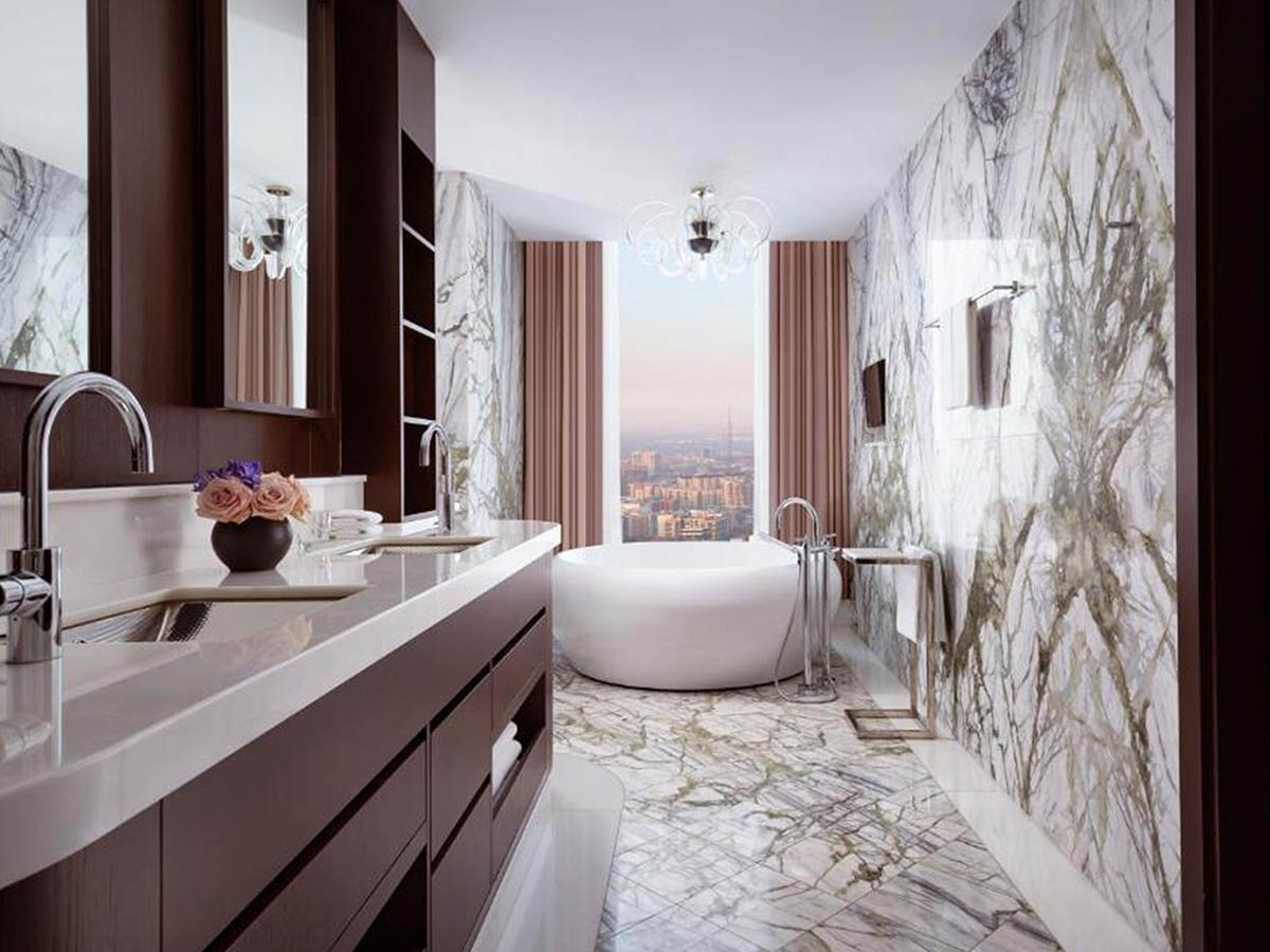 Отель Ritz-Carlton, Алма-Ата
